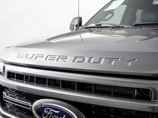 Photo of 2022 Gray Ford F-250