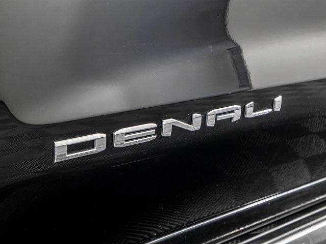 Photo of 2022 Black GMC Sierra 1500
