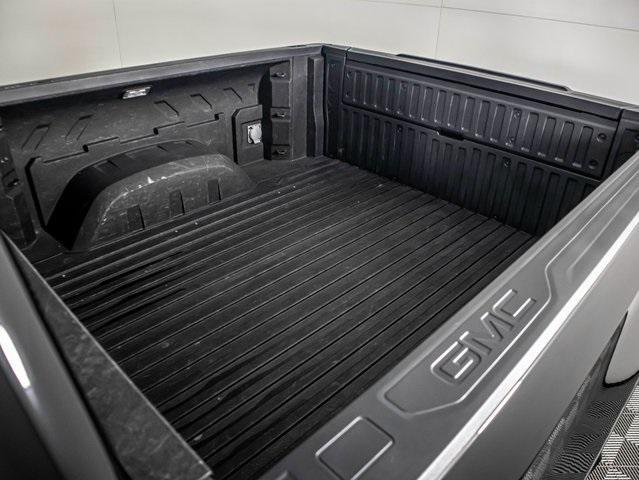 Photo of 2022 Black GMC Sierra 1500