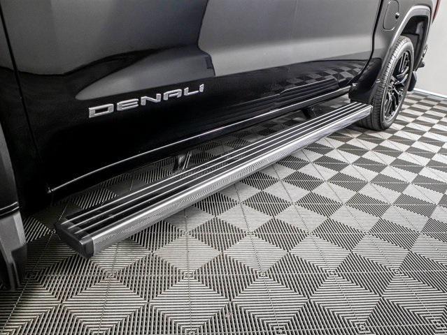 Photo of 2022 Black GMC Sierra 1500