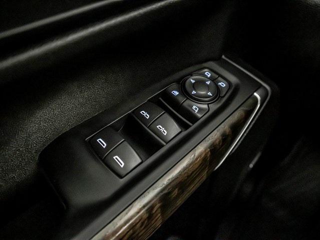 Photo of 2022 Black GMC Sierra 1500