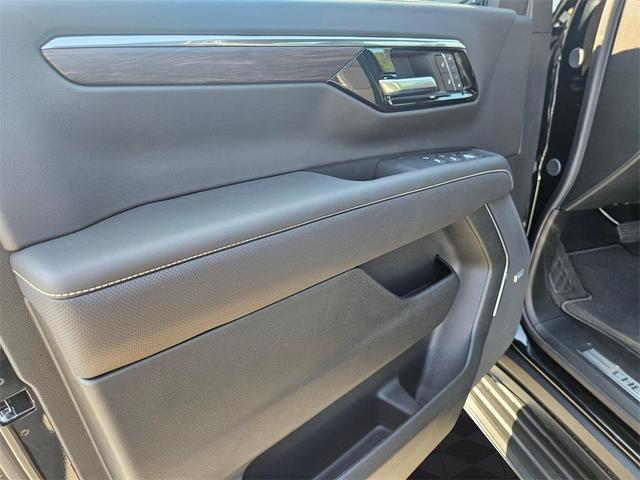 Photo of 2025 Black Chevrolet Tahoe