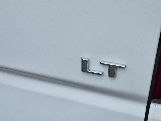 Photo of 2025 Summit White Chevrolet Silverado 1500