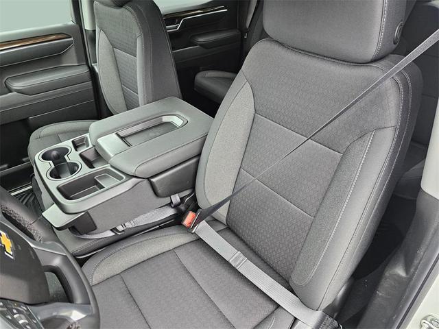 Photo of 2025 Summit White Chevrolet Silverado 1500