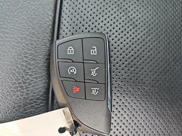 Photo of 2021 Onyx Black GMC Yukon XL