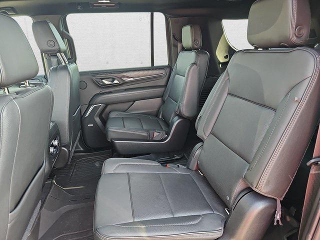 Photo of 2021 Onyx Black GMC Yukon XL