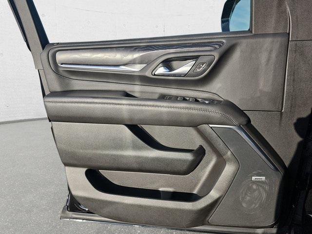 Photo of 2021 Onyx Black GMC Yukon XL