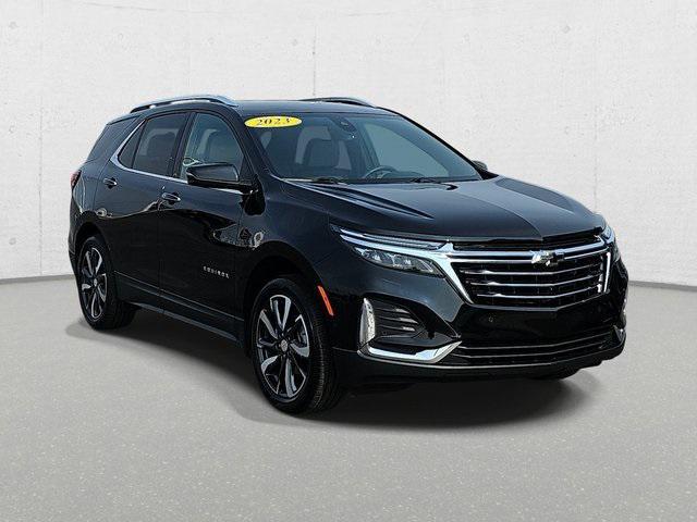 Photo of 2023 Mosaic Black Metallic Chevrolet Equinox