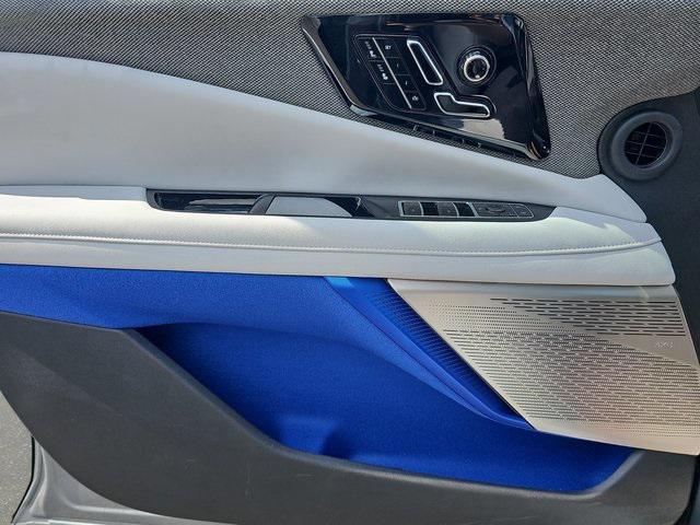 Photo of 2025 Argent Silver Metallic Cadillac OPTIQ