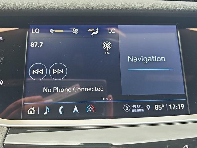 Photo of 2025 Emerald Lake Metallic Cadillac XT5