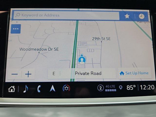 Photo of 2025 Emerald Lake Metallic Cadillac XT5