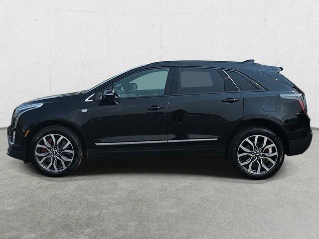 Photo of 2023 Stellar Black Metallic Cadillac XT5