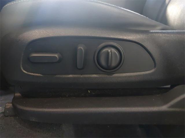 Photo of 2019 Ebony Twilight Metallic Buick Enclave