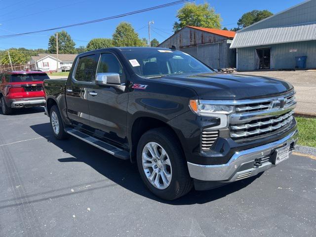 Photo of 2022 Black Chevrolet Silverado 1500