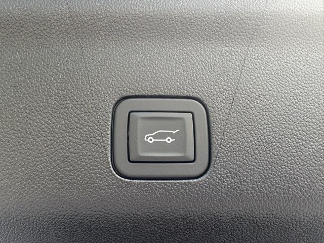 Photo of 2025 Sterling Gray Metallic Chevrolet Tahoe