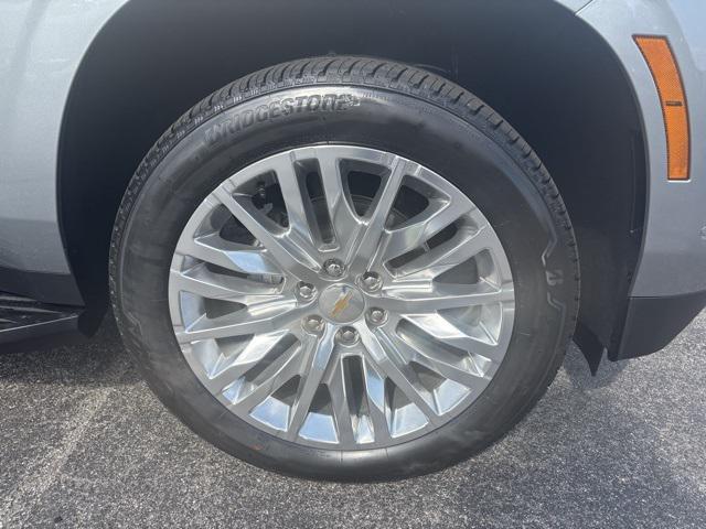 Photo of 2025 Sterling Gray Metallic Chevrolet Tahoe