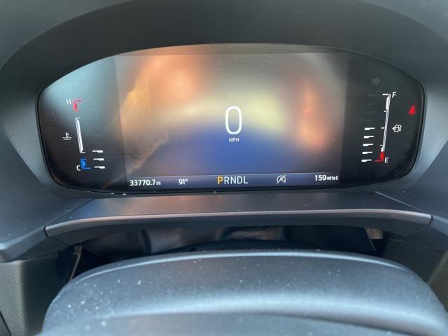 Photo of 2023 Oxford White Ford Escape