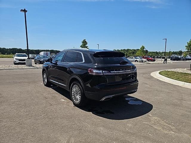Photo of 2019 Black Lincoln Nautilus