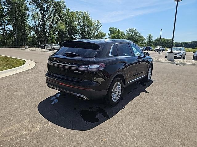 Photo of 2019 Black Lincoln Nautilus