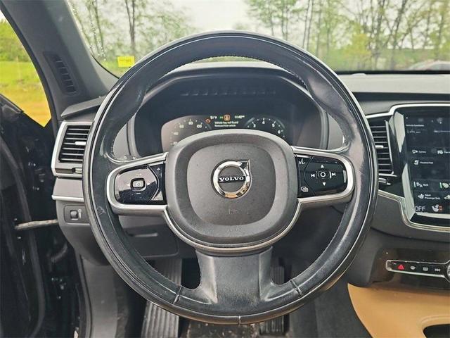 Photo of 2018 Onyx Black Metallic Volvo XC90