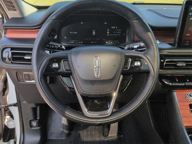 Photo of 2023 Pristine White Lincoln Aviator