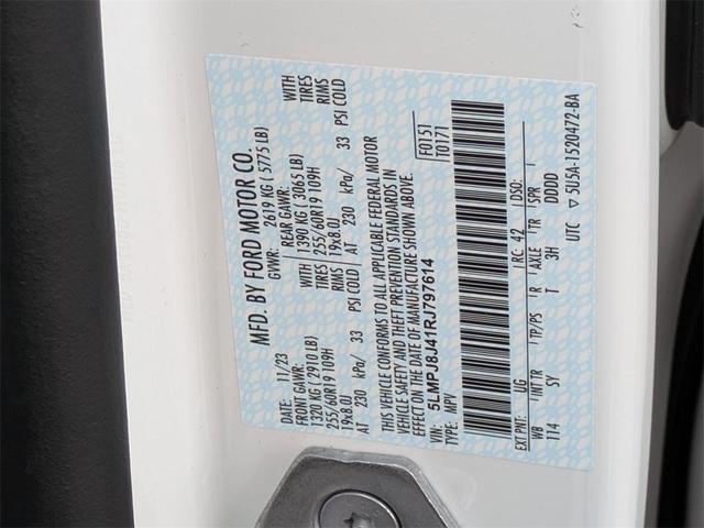 Photo of 2024 White Platinum Tri-Coat Metallic Lincoln Nautilus