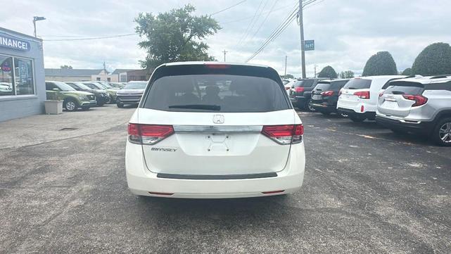 Photo of 2014 White Diamond Pearl Honda Odyssey