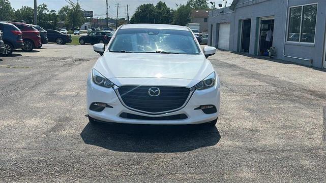 Photo of 2018 Snowflake White Pearl Mica Mazda Mazda3