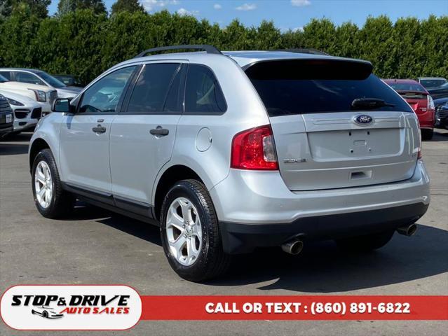 Photo of 2014 GRAY Ford Edge