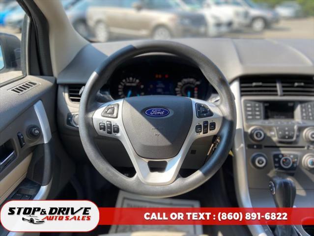 Photo of 2014 GRAY Ford Edge