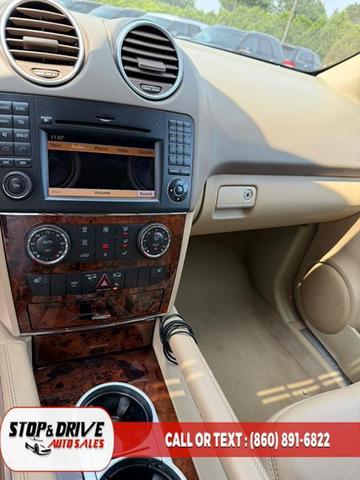 Photo of 2011 Blue Mercedes-Benz M-Class