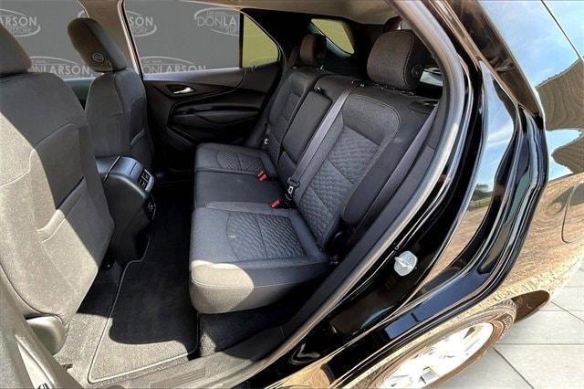 Photo of 2020 Mosaic Black Metallic Chevrolet Equinox