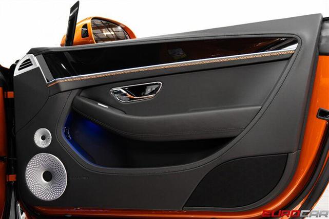 Photo of 2023 Orange Flame Metallic Bentley Continental GT