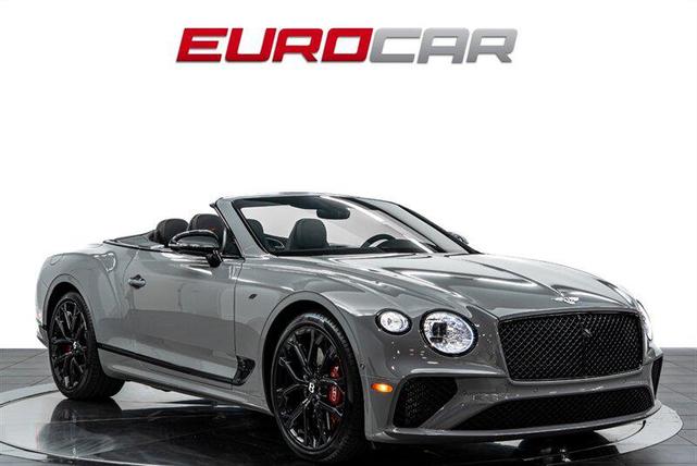 Photo of 2023 Gray Bentley Continental GT