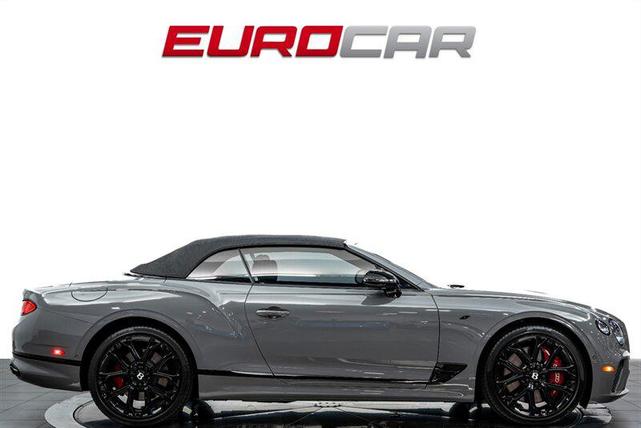 Photo of 2023 Gray Bentley Continental GT