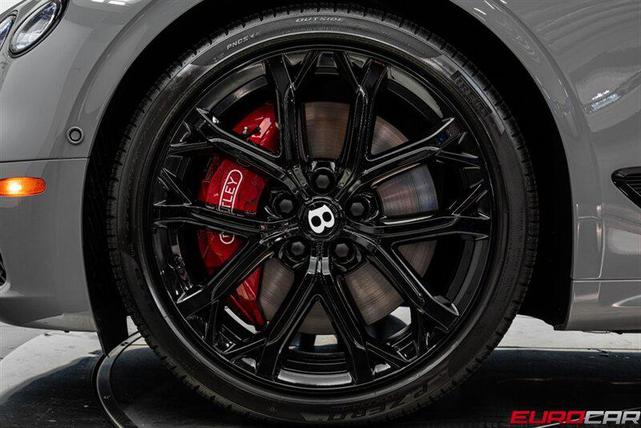 Photo of 2023 Gray Bentley Continental GT