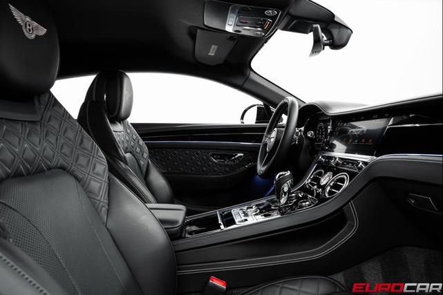 Photo of 2020 Black Bentley Continental GT