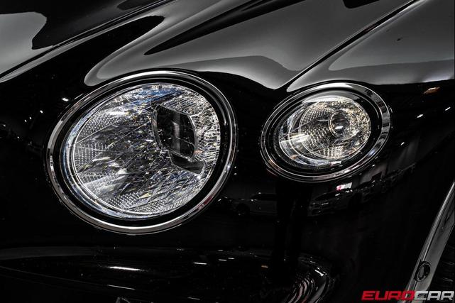 Photo of 2020 Black Bentley Continental GT
