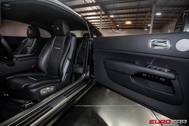 Photo of 2017 Black Rolls-Royce Wraith