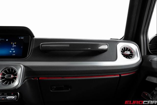 Photo of 2025 Black Mercedes-Benz G-Class
