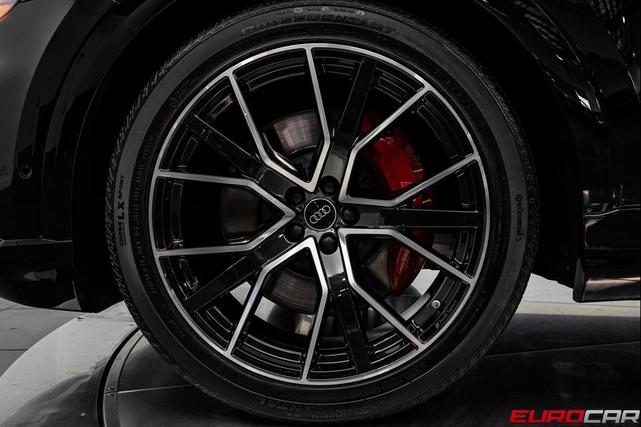 Photo of 2023 Mythos Black Metallic Audi SQ8