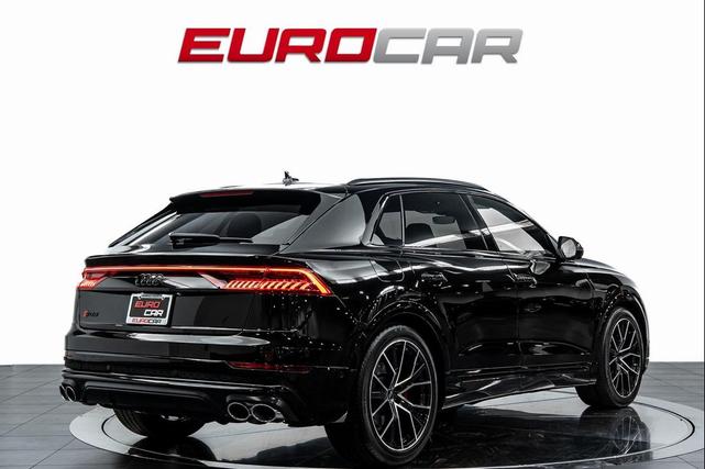 Photo of 2023 Mythos Black Metallic Audi SQ8