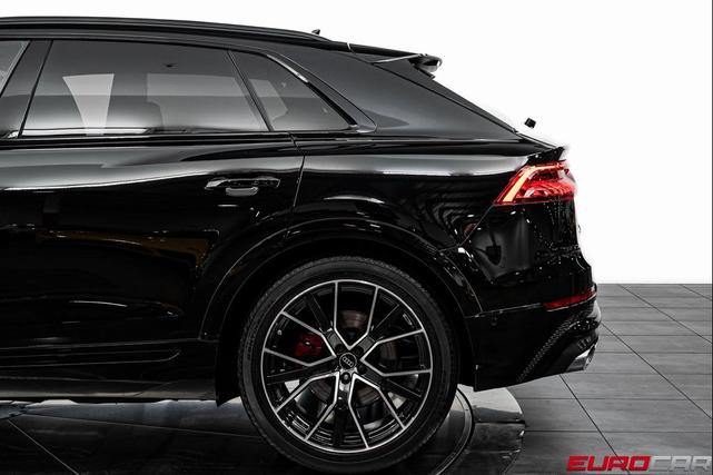 Photo of 2023 Mythos Black Metallic Audi SQ8
