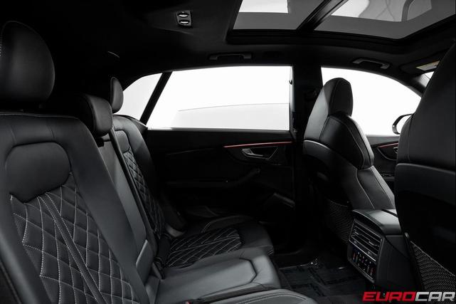 Photo of 2023 Mythos Black Metallic Audi SQ8