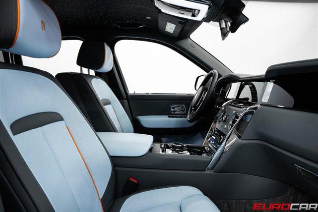 Photo of 2025 Grey Rolls-Royce Cullinan