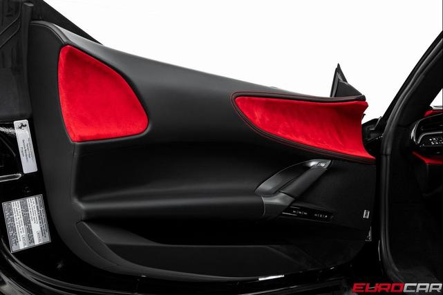 Photo of 2022 Nero Ferrari SF90 Stradale