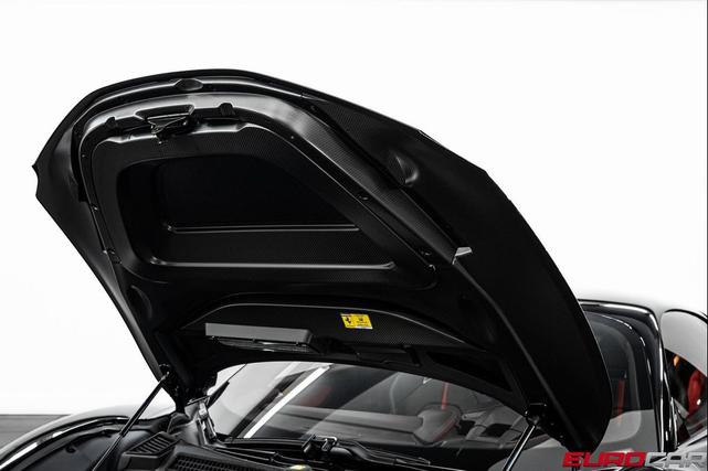 Photo of 2022 Nero Ferrari SF90 Stradale