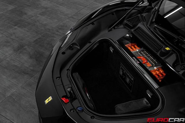 Photo of 2022 Nero Ferrari SF90 Stradale