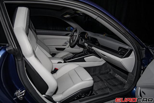 Photo of 2020 Blue Porsche 911