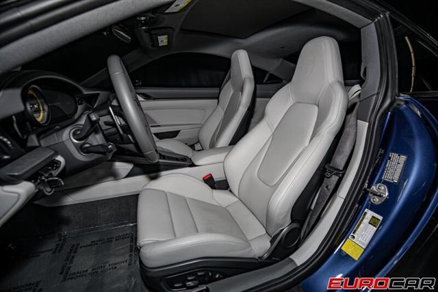 Photo of 2020 Blue Porsche 911